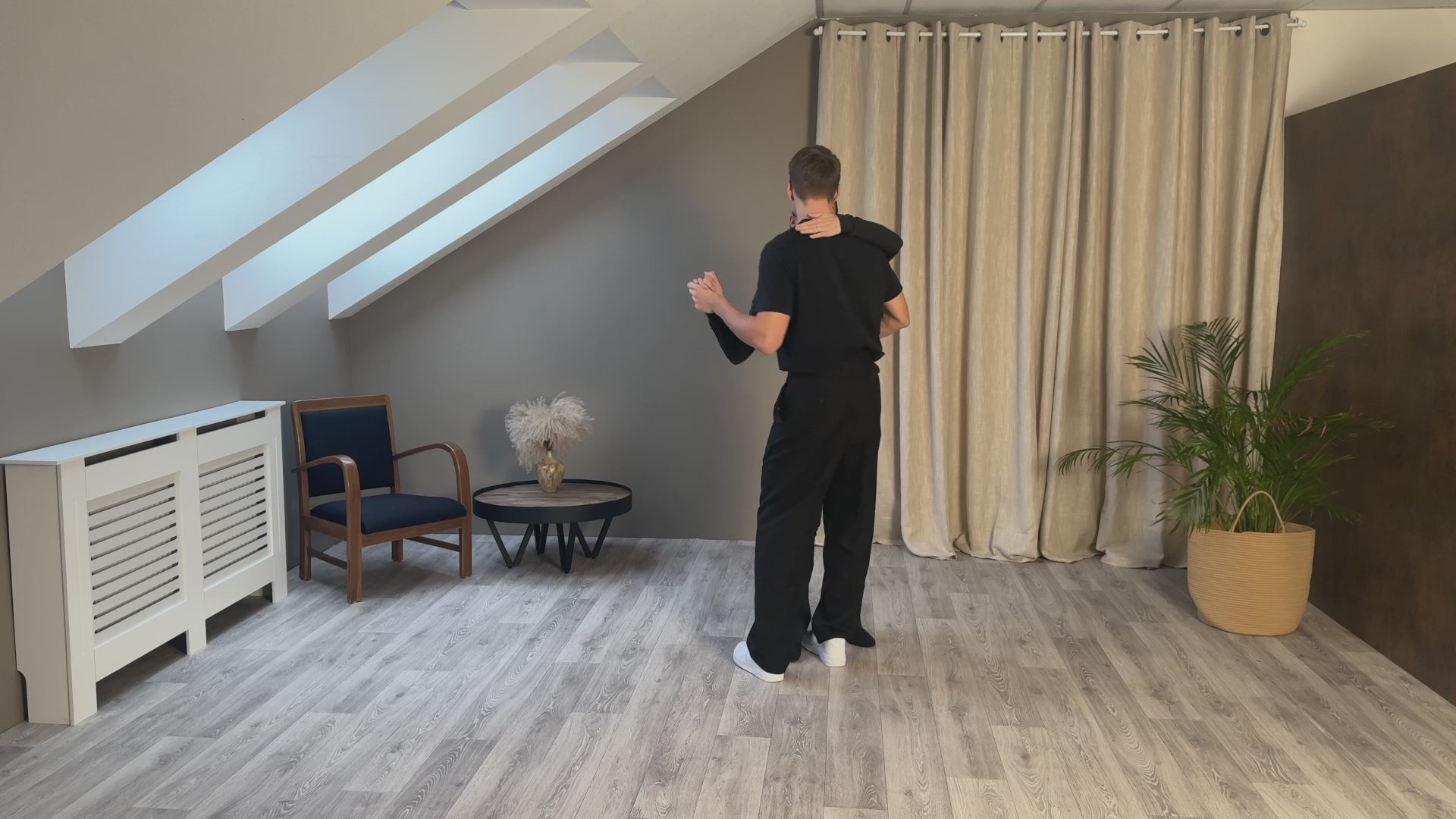 Romantiškas vestuvinis šokis